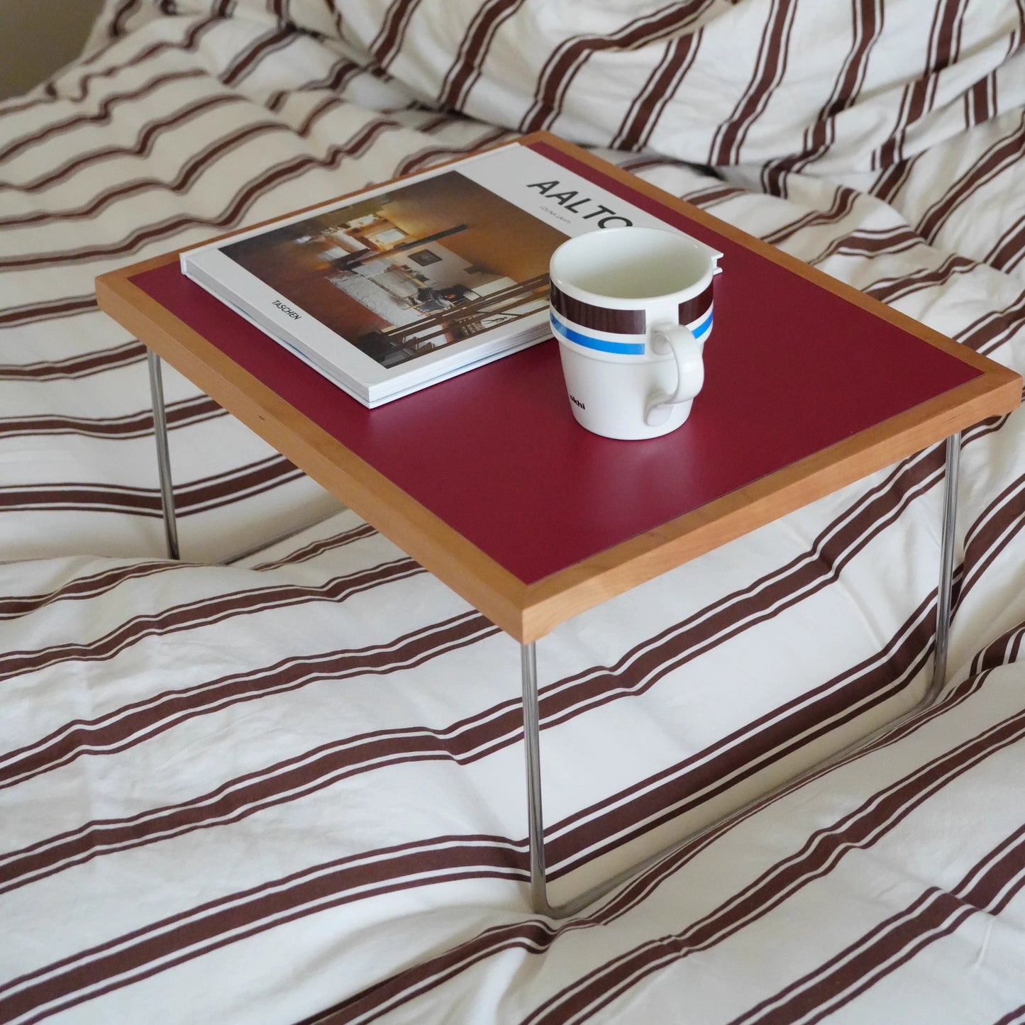 Bauhaus Small Coffee Table Medieval Creative Bay Window Square Table Colored Minimalist Ins Wind Bed Table