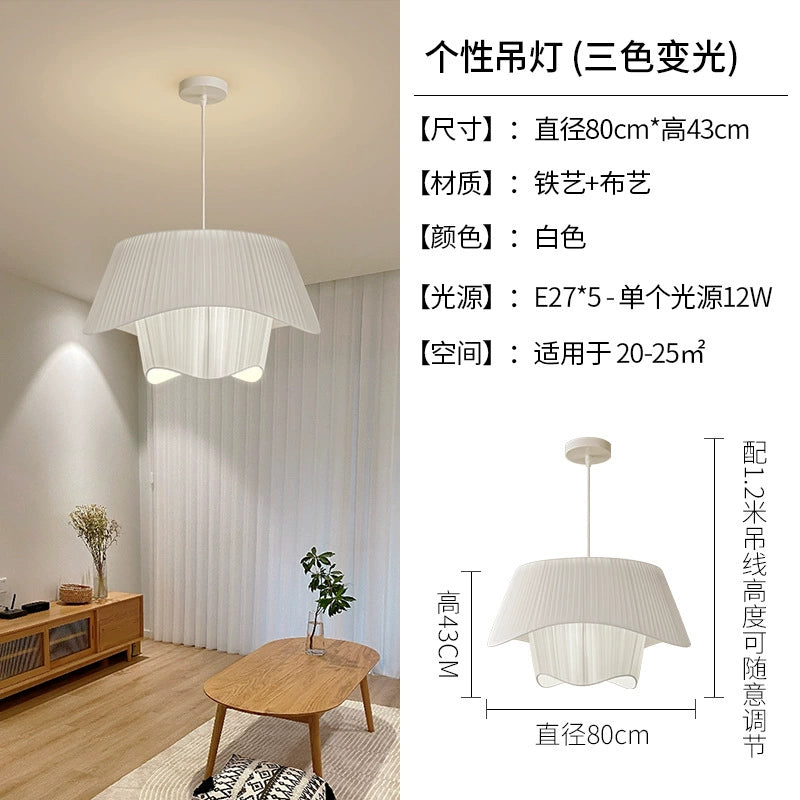 Französischer mittelalterlicher Kronleuchter Stoffoberfläche Champagnerfarbe Wohnzimmer Hauptlicht stromlinienförmiges einfaches Schlafzimmer Atmosphärenlicht