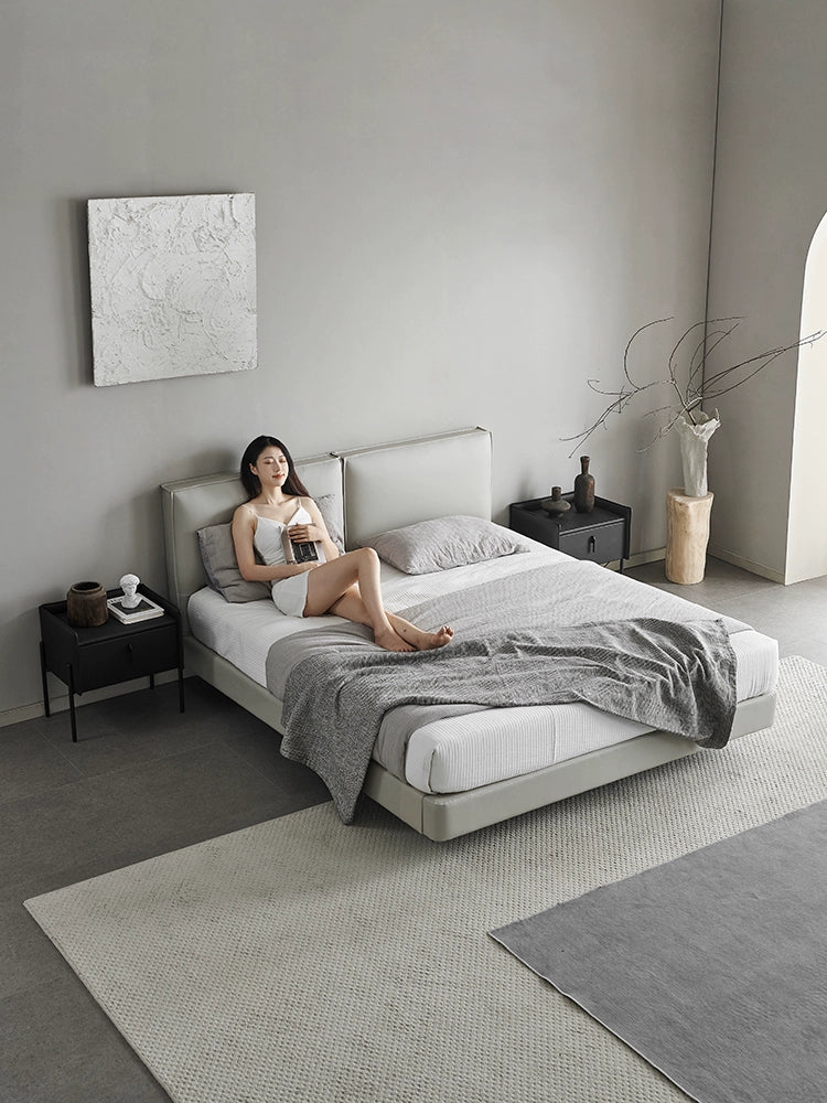 Air Suspension Bed Induction Light with 1.8 Meters Double Bed Wedding Bed Tofu Block Italian Minimalist Leather Bed Master Bed