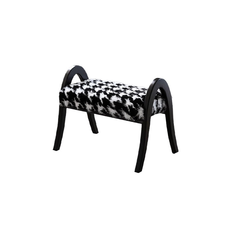 Schuhwechselhocker aus Nerz, niedriger Haushaltshocker aus Massivholz, kleiner Designerhocker im mittelalterlichen Stil, leichtes Luxus-High-End-Pedal 