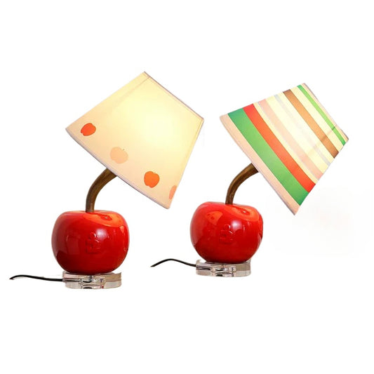Das Design der Schreibtischlampe mit krummem Apfelkopf ist süß, Nachttischlampe, kreative Atmosphäre im Schlafzimmer, Nachtlampe nimmt die Arbeit wieder auf 