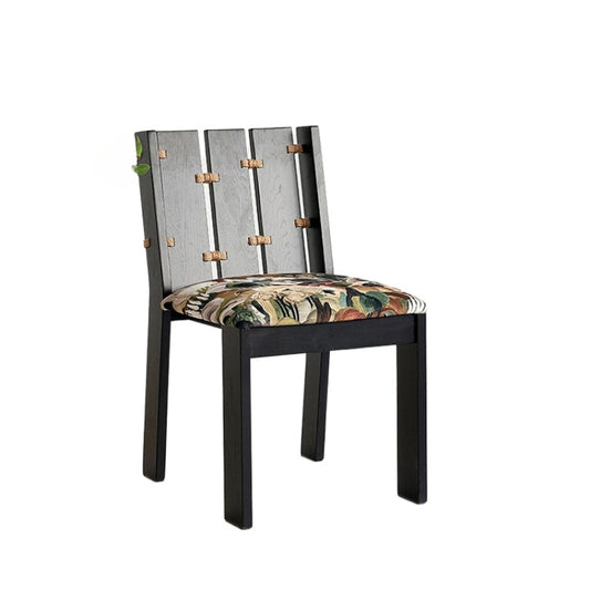 Mittelalterlicher Designer-Esszimmerstuhl, französischer Massivholzstuhl mit Premium-Rückenlehne, weiche Tasche, lässiger Mansen-Stuhl, kreativ 