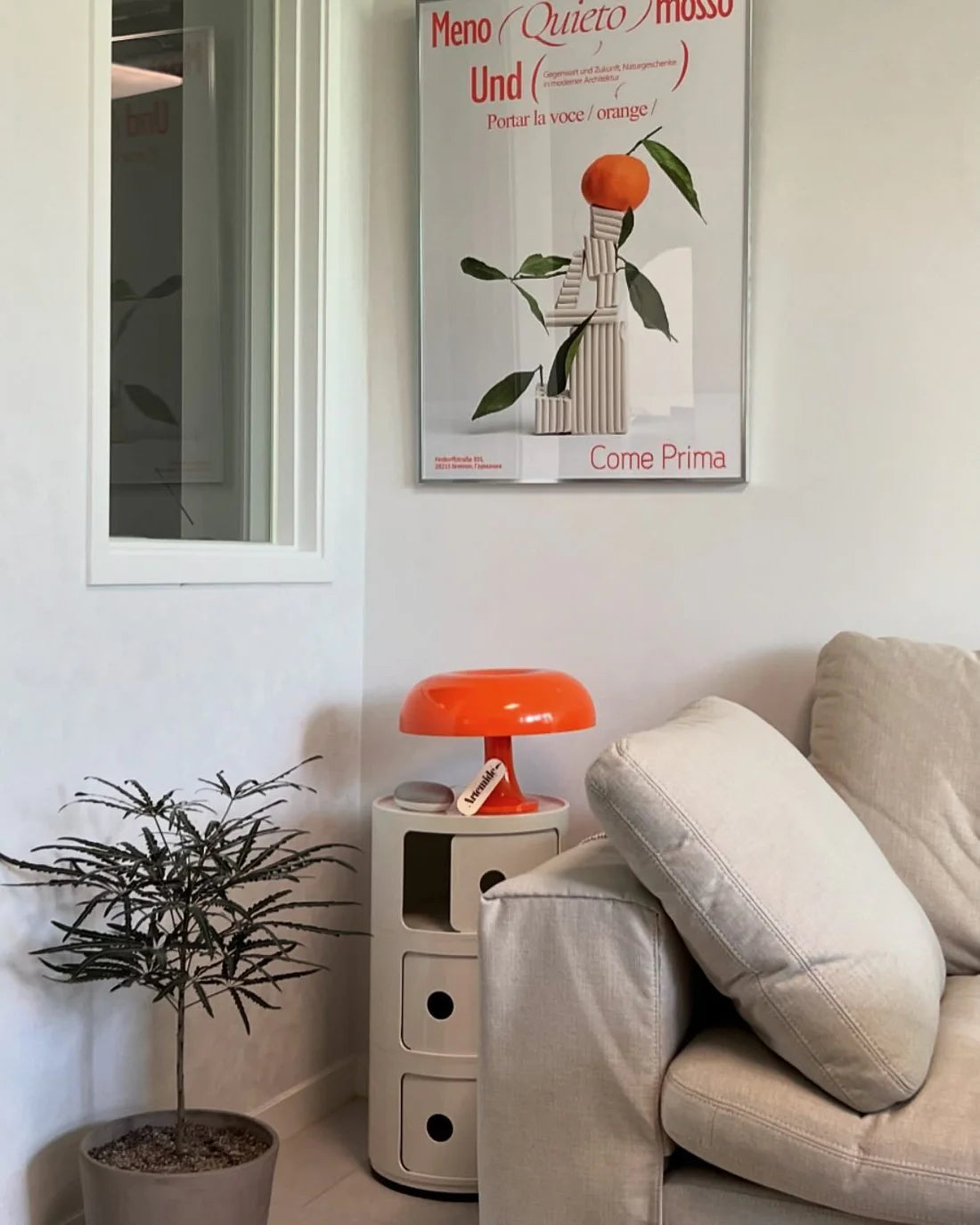 Runder Aufbewahrungstisch | Nachttisch, 3-stufiger Nachttisch aus Kunststoff, Aufbewahrungseinheit, Kommode mit Schubladen und Schiebetür, nordischer moderner Nachttisch für Schlafzimmer