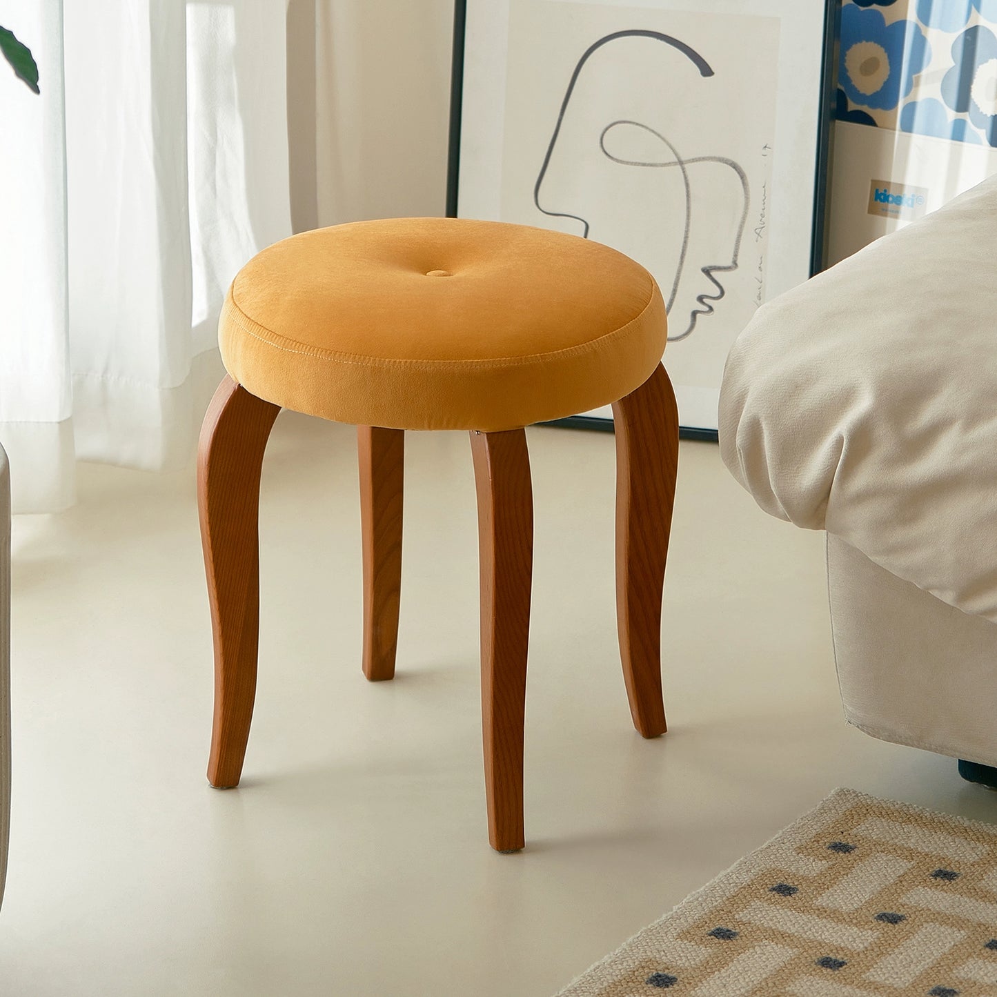 Französischer Retro-Ankleidehocker, moderner minimalistischer Designer-Kleinhocker, weiche Tasche, hochwertiger Schuhwechsel-Niedrighocker 