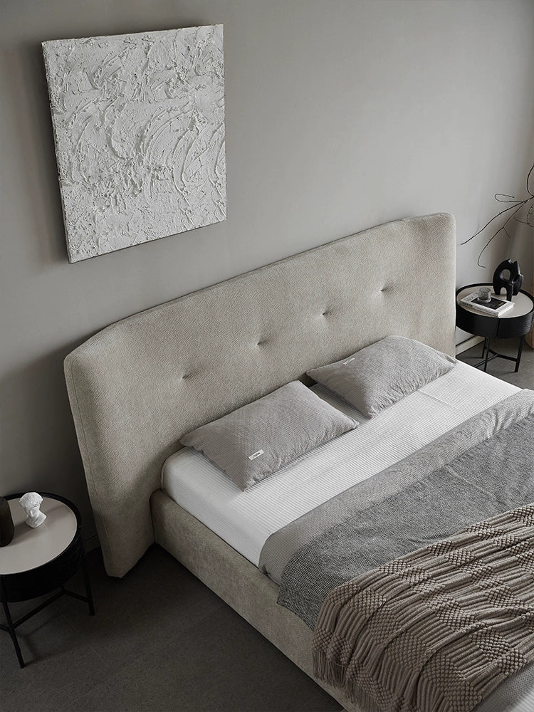 Italian Minimalist Fabric Bed Double Bed Villa Model Room Comfortable Master Bedroom Queen Bed Designer Furniture Light Luxury Wedding Bed