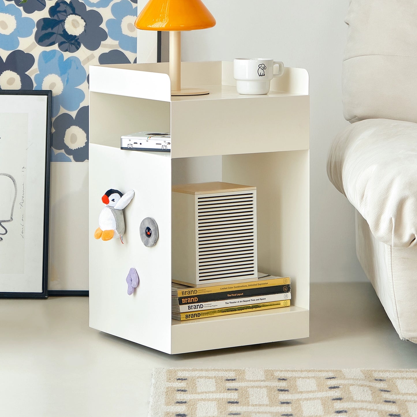 Nordic sofa seite schrank kreative schlafzimmer nachttisch moderne einfache lagerung schrank schmiedeeisen designer 