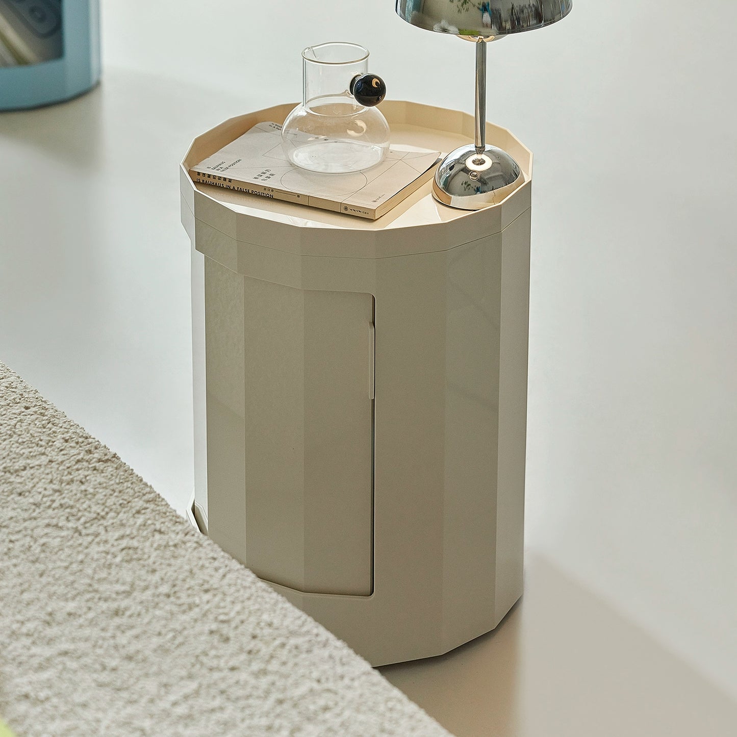 Kreativer Nachttisch, Haushalts-Wohnzimmer-Sofa-Seitenschrank, moderner einfacher Lagerschrank, leichter Luxus, fortschrittlich 