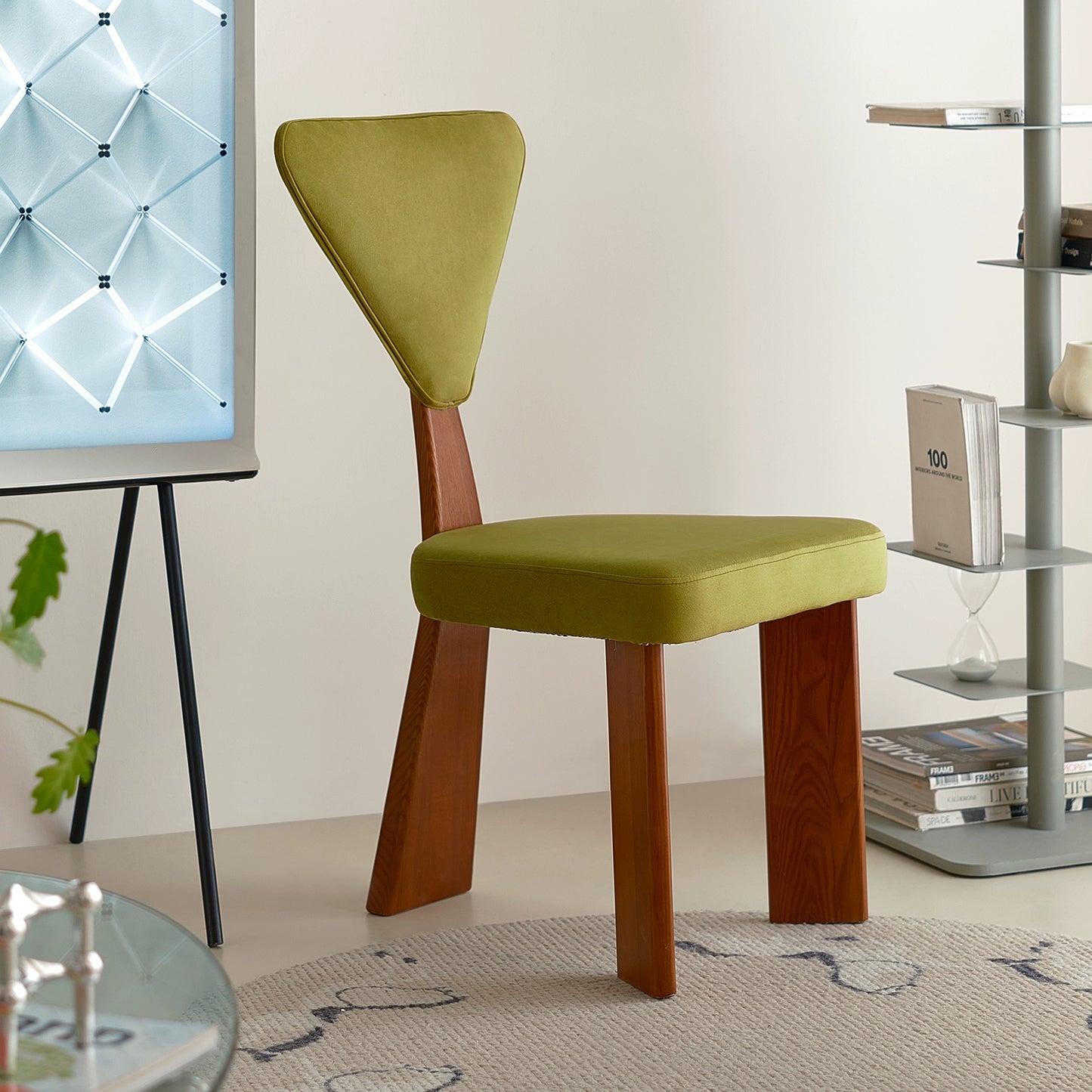 Designer Mittelalterlicher Esszimmerstuhl Haushaltsstuhl aus Massivholz Künstlerischer Rückenlehnenhocker Leichter Luxus-High-End-Stuhl 