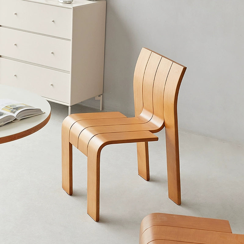 Mittelalterlicher Esszimmerstuhl aus Massivholz, Wabi-Sabi-Stuhl für den Haushalt, einfacher Rückenlehnenhocker, Designgefühl B &amp; B 