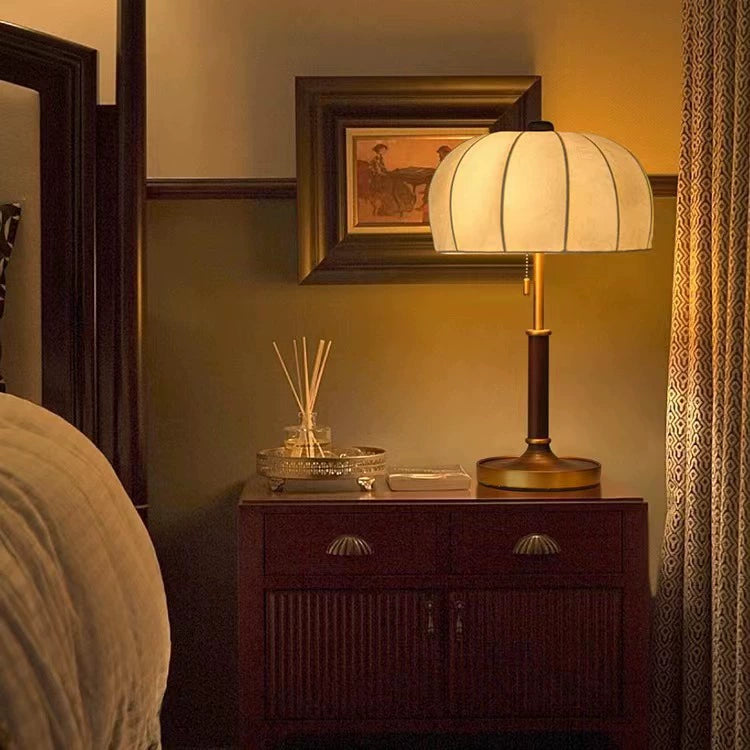 Französische Retro-Schreibtischlampe, amerikanische Wabi-Sabi-Wohnzimmer-Schlafzimmer-Nachttischlampe, Premium-Atmosphäre-Schreibtischlampe 