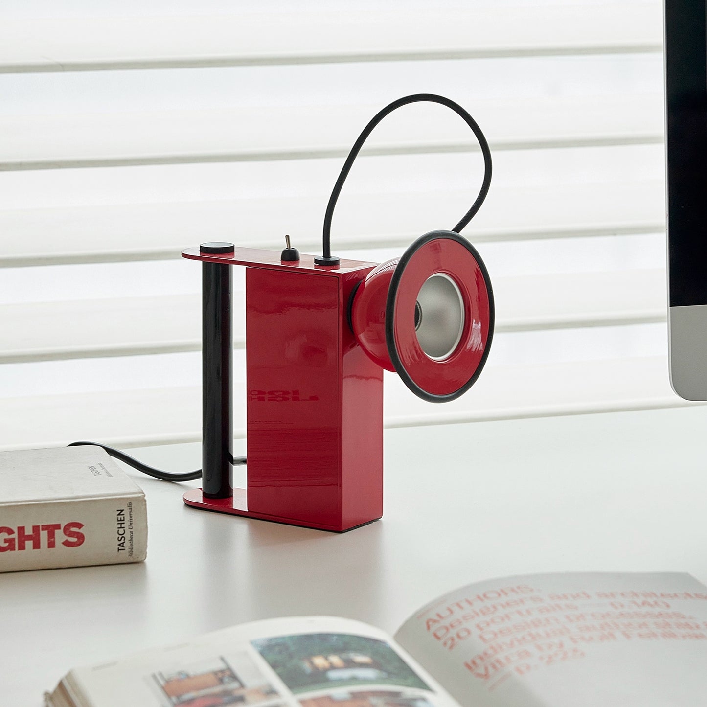 Italienische magnetische Schreibtischlampe Vintage mittelalterliche Wandlampe Creme Wind Schlafzimmer Nachttisch kleiner Kronleuchter 