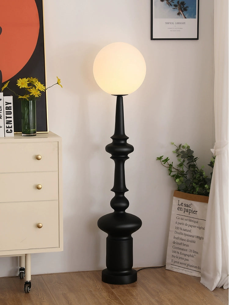 Römische Säulenstehlampe Italienische Designer-Schreibtischlampe Retro-Wohnzimmer-Dekorlampe Fotografie-Requisiten 