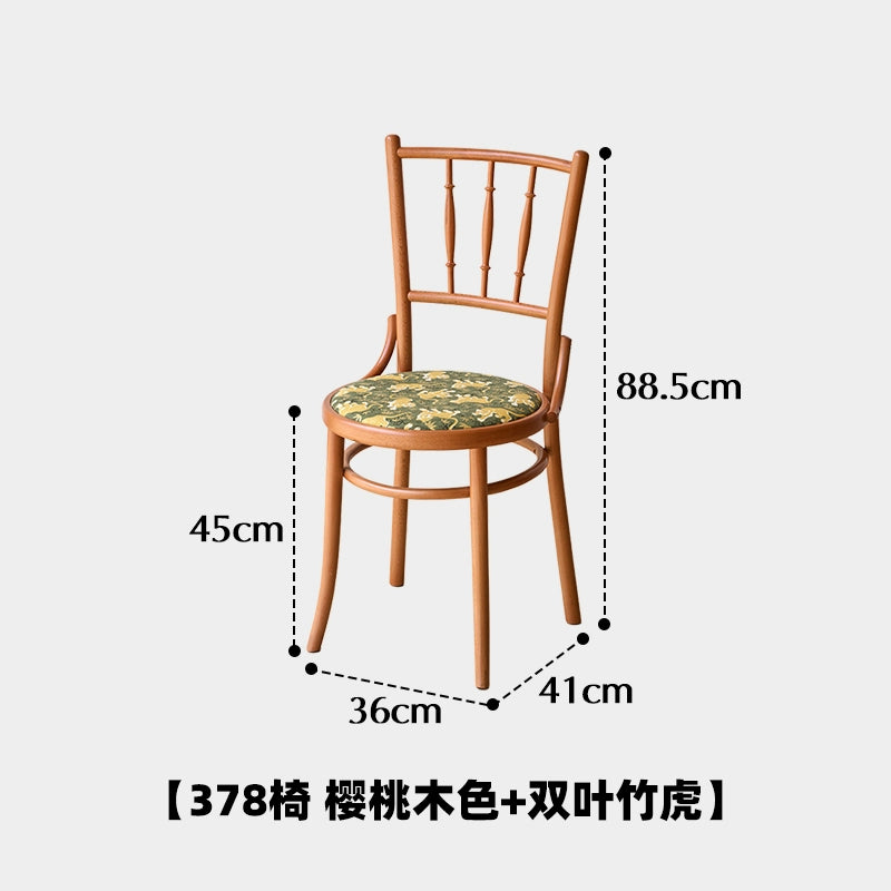 Mittelalterlicher Esszimmerstuhl aus Massivholz, bestickter Stuhl mit weicher Tasche, französischer Retro-Esszimmerstuhl für Cafés, Stuhl mit nordischer Rückenlehne 