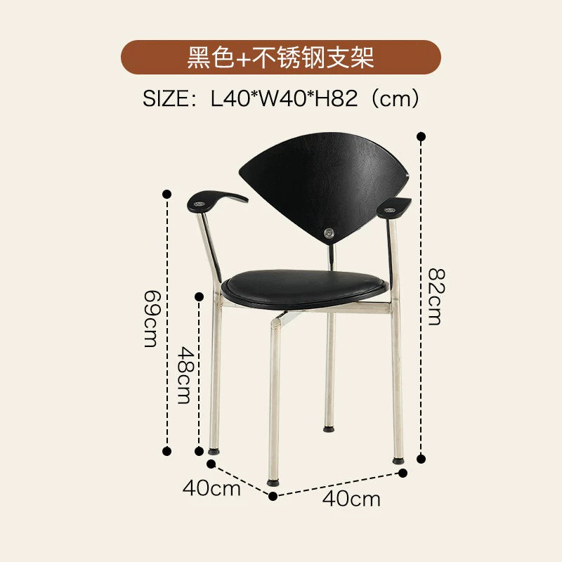 Mittelalterlicher Designer-Esszimmerstuhl Café-Einzelstuhl Retro kreativer leichter Luxus Schmiedeeisenstuhl Massivholz-Rückenlehne 