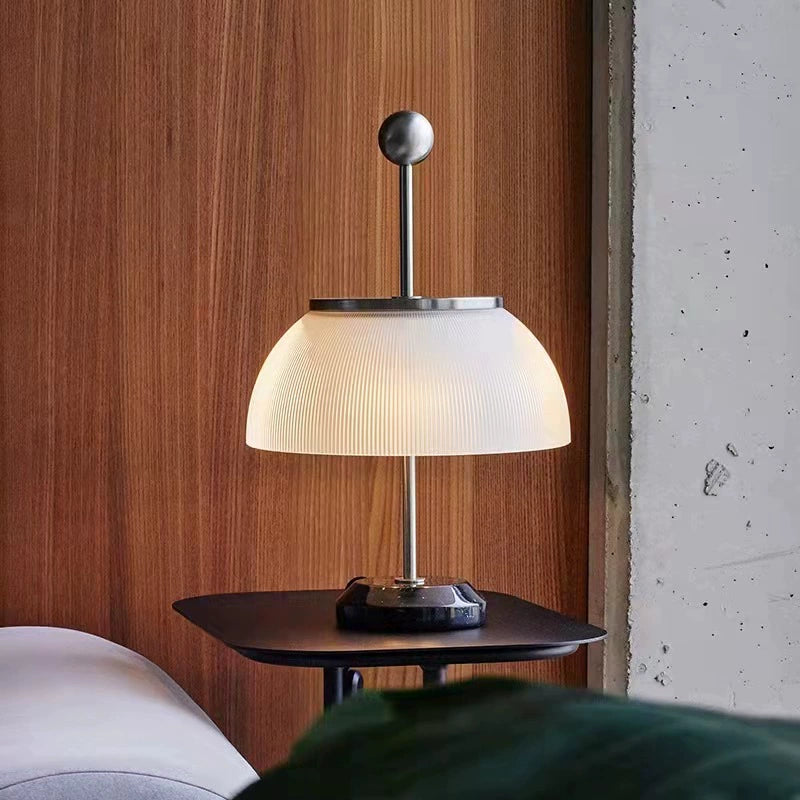 Italienischen Designer Schreibtisch Lampe Wohnzimmer Schlafzimmer Nacht Nacht Licht Ins Wind Mädchen Retro Licht Luxus 