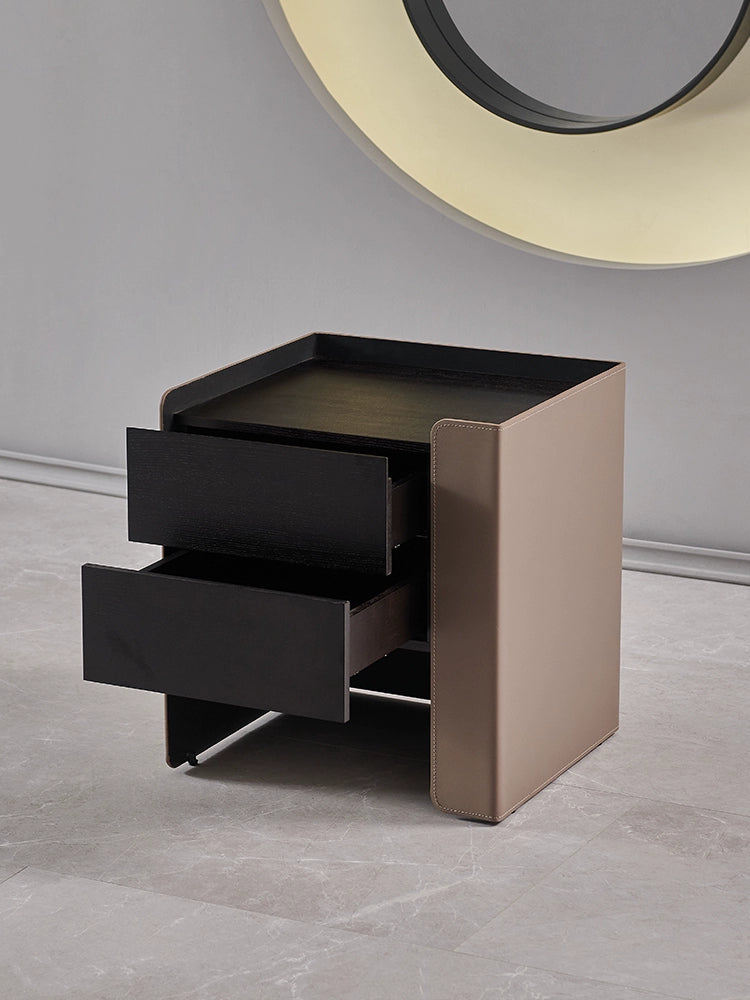 Modern Light Luxury Saddle Leather Bedside Table High-end Bedroom Bedside Table Italian Minimalist Smoky Color Storage Locker