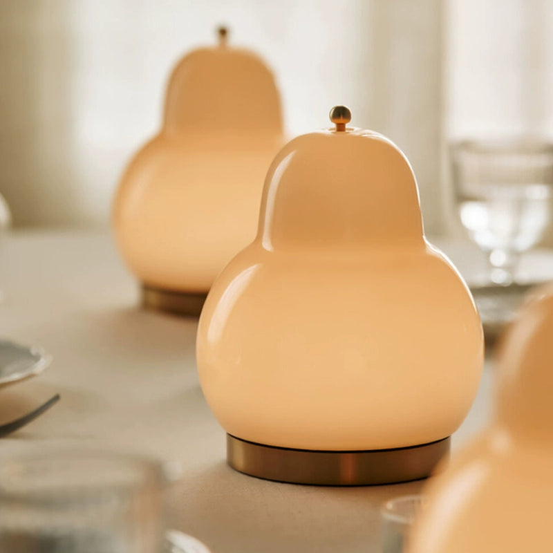 Birnenkopf-Tischlampe, lustige, kreative Nachttischlampe, mittelalterliche warme Atmosphäre, Lampe, Internet-Berühmtheit, Ins-Schlafzimmerlampe 