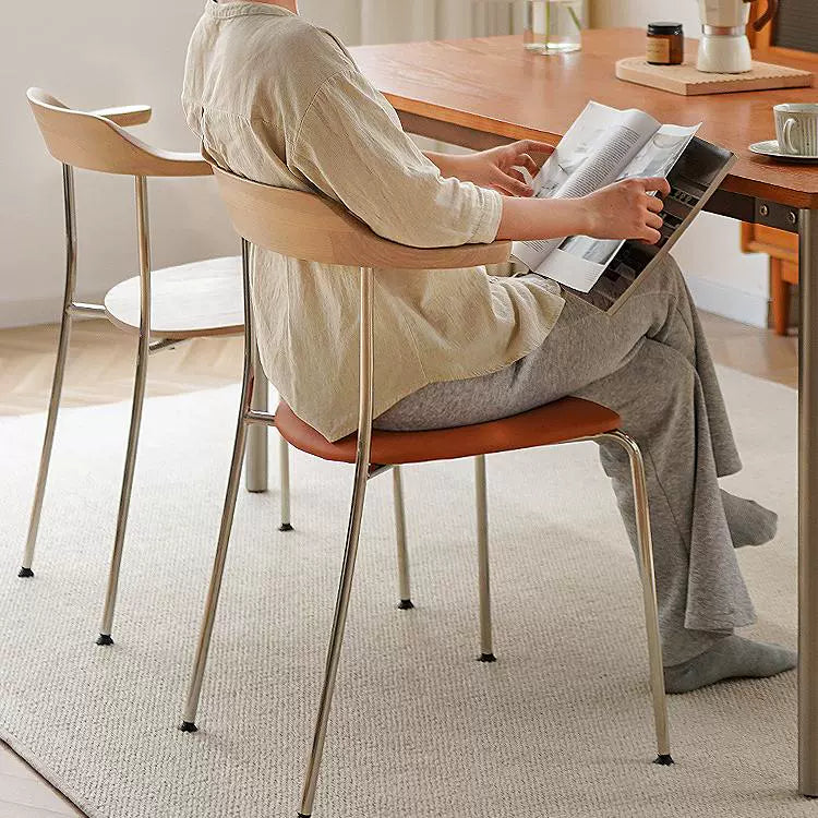 Hornstuhl, mittelalterlicher nordischer Esszimmerstuhl aus massivem Holz, einfacher kleiner Wohnungs-Stapelhocker mit Rückenlehne, Büchertischstuhl 