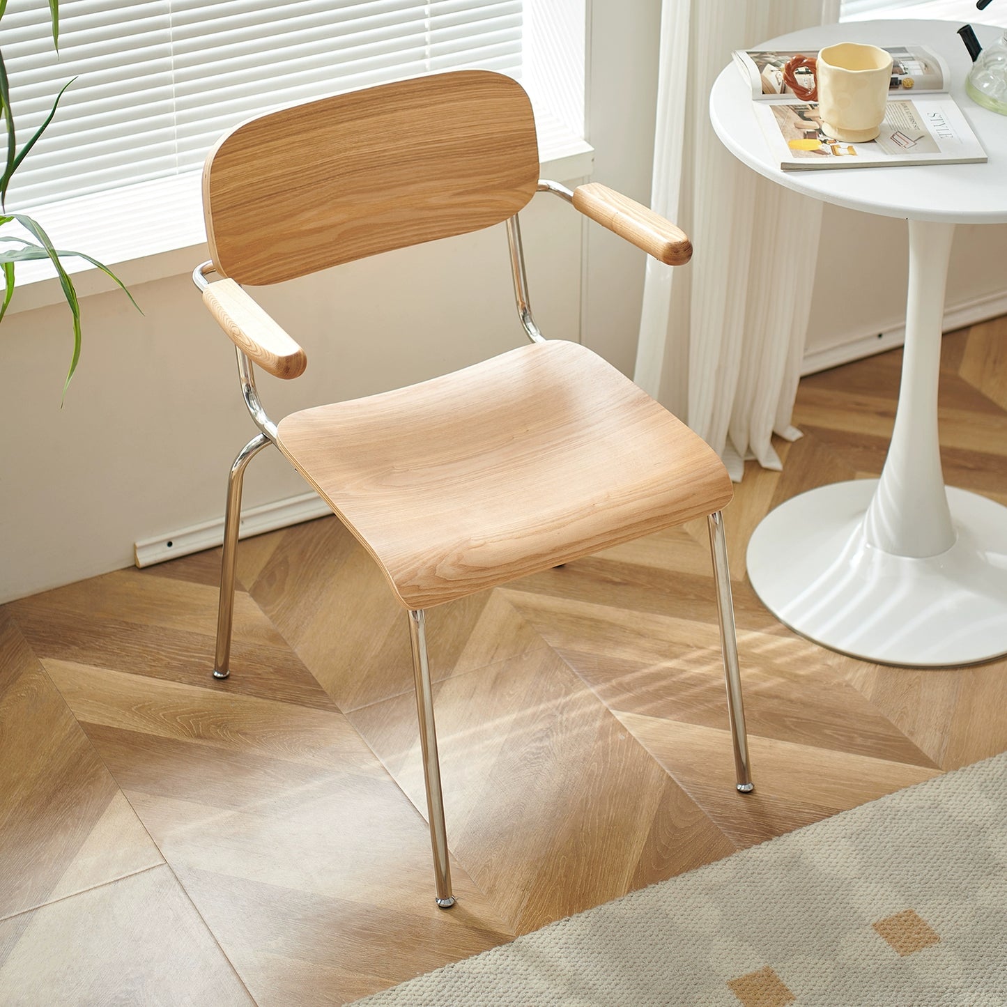 Retro Esszimmerstuhl mit Armlehne, Stuhl aus massivem Holz, Rückenlehne, moderner, einfacher, lässiger Schreibtischstuhl, Café 