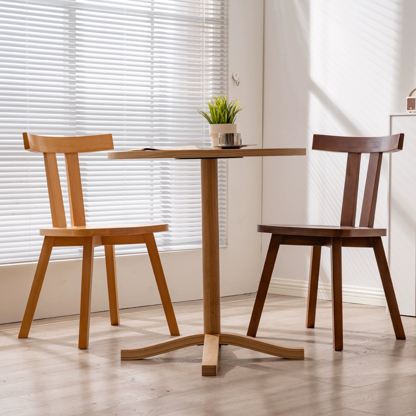 Einfacher Massivholzstuhl Designer Cafe Mittelalterliche Rückenlehne Freizeitstuhl ins Wabi Sabi Hocker 