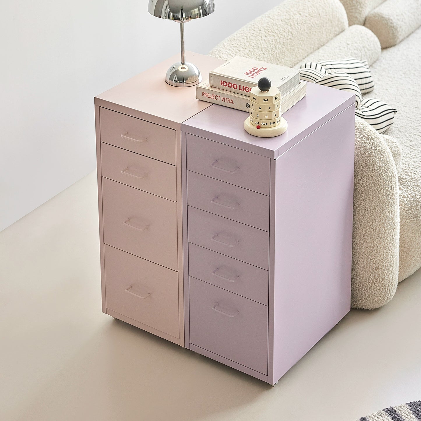 Mobiler Lagerschrank Cremefarbener Wind einfacher Truhenschrank aus Schmiedeeisen Home Schlafzimmer Nachttisch Dopamin kreativ 