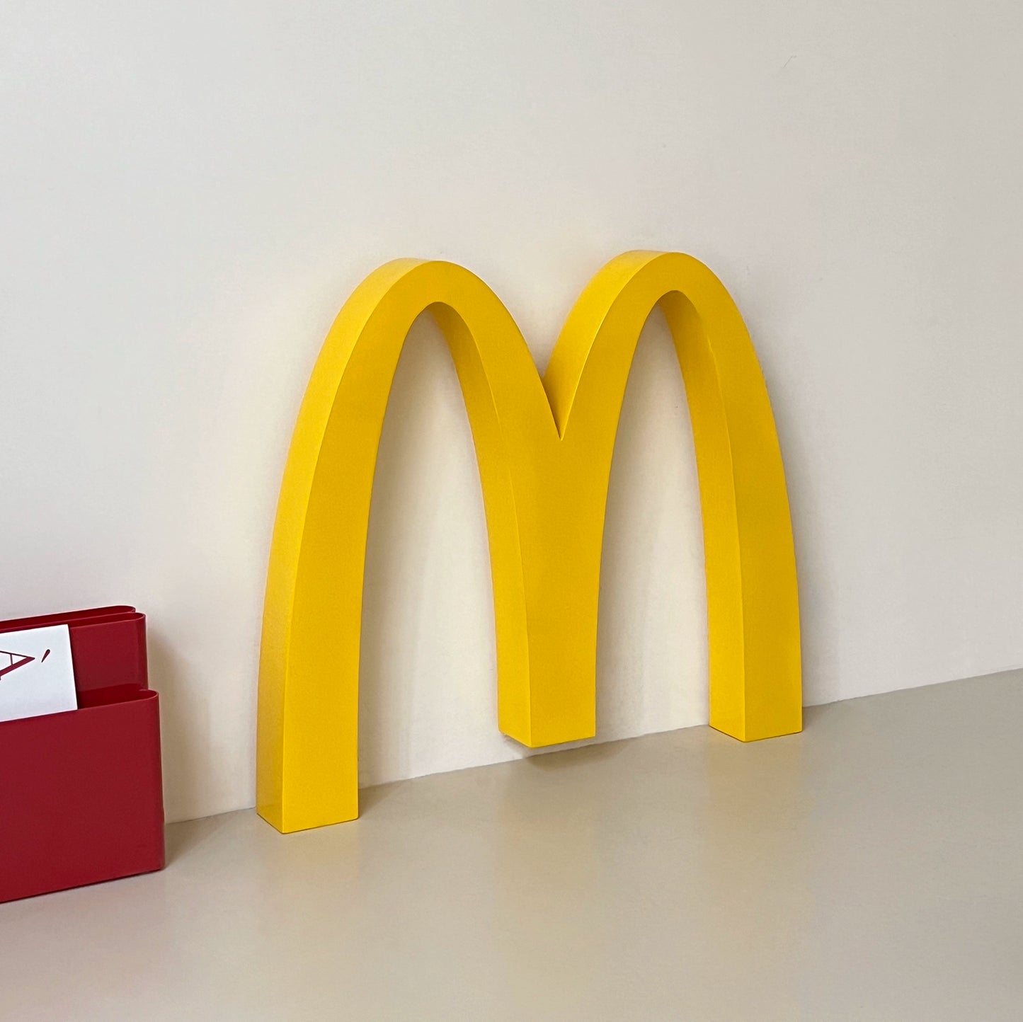 Maimen Modell Kreative Skulptur Ornament Wohnzimmer Home Bodendekoration Licht Luxus Eingang Kunstinstallation 