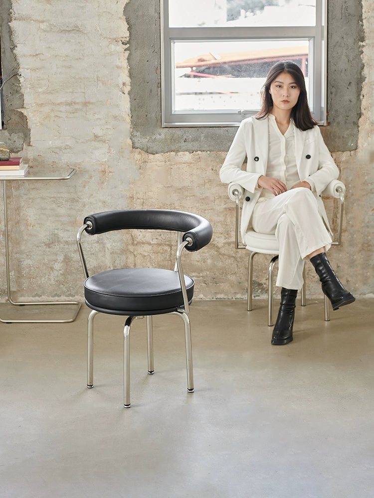 LC7 Tunan Chair Medieval Bauhaus Dining Chair Rotatable Stainless Steel Dining Chair Designer Armchair Office Book Chair