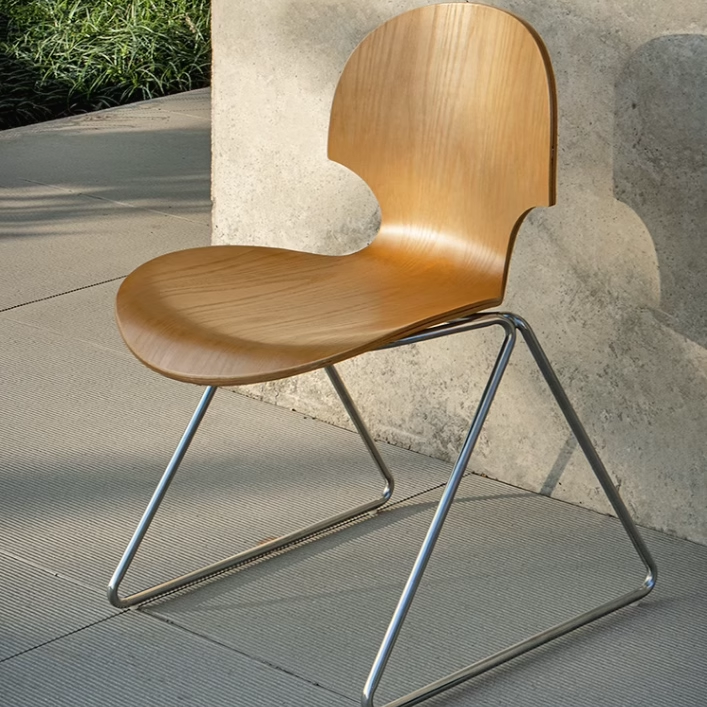 Mittelalterlicher Esszimmerstuhl, Designer-Ginkgo-Stuhl, Massivholz, nordischer Ins-Stil, minimalistischer Stuhl mit Rückenlehne, Kreativität 