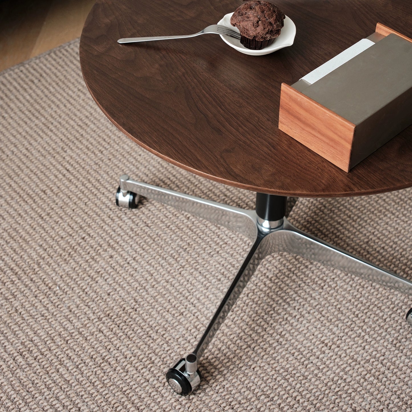 Heben retro kaffee tisch einfache kleine wohnung kaffee tisch kleine runde tisch abnehmbare büro computer tisch 