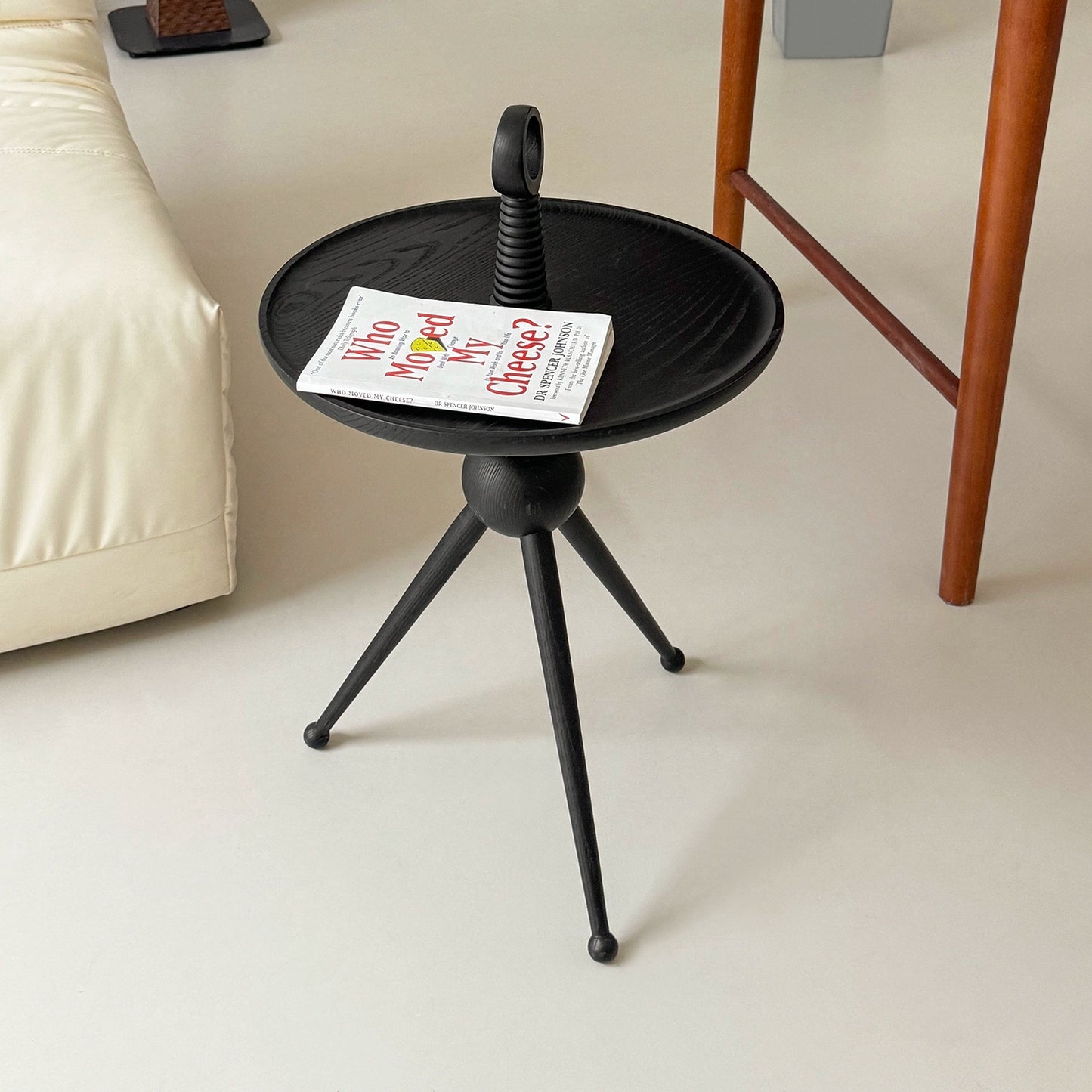 Massivholzkante Paar Designer Künstlerische Ecke Paar Sofa Nachttisch Kleiner Tisch Licht Luxus High-End Kreativ 