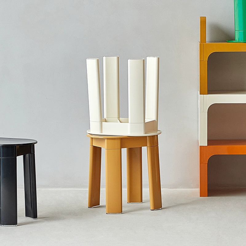 Mittelalterlicher niedriger Hocker, kleiner Plastikhocker für die Wohnung, verdickter Ins Popularround-Hocker, einfacher Ankleidehocker 