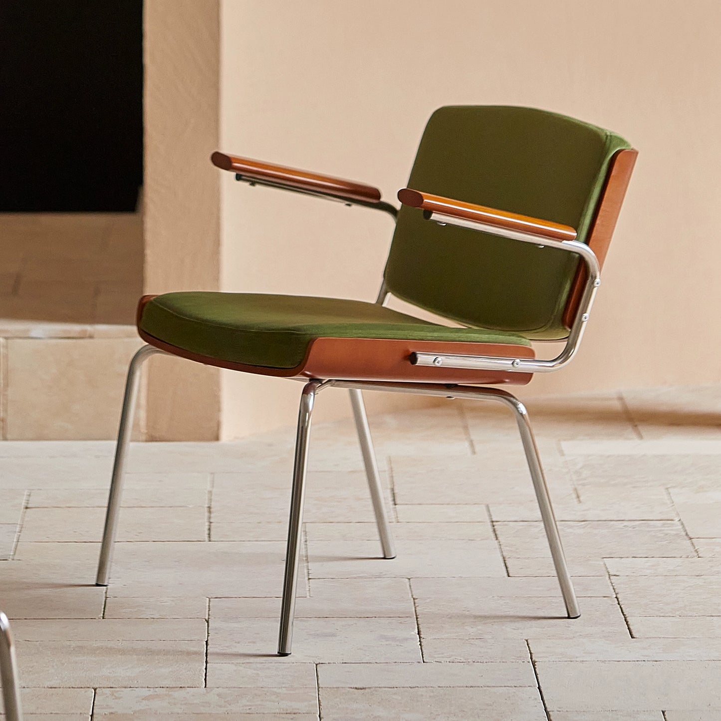 Mittelalterlicher Esszimmerstuhl, nordischer Stuhl mit Armlehne, für Restaurant, Arbeitszimmer, Büro, Freizeit, weicher Stuhl 