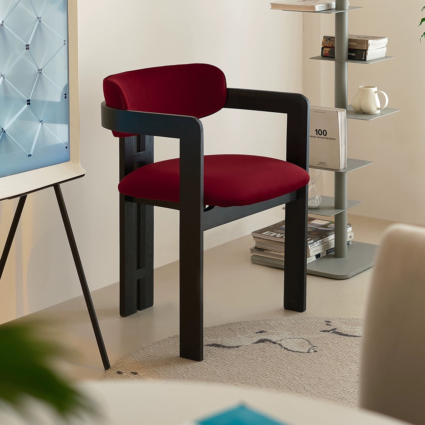 Mittelalterlicher Esszimmerstuhl aus Massivholz, Ins PopularDesigner-Stuhl, leichter Luxus, hoher Sinn, lässiger Esszimmerstuhl, Kreativität 