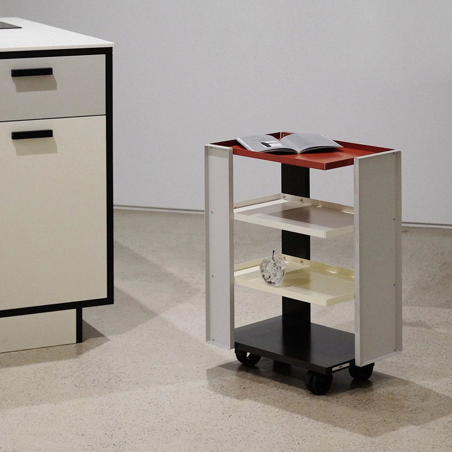 Mobiler Trolley-Rack Schmiedeeisen Sofa Beistelltisch Moderner einfacher Nachttisch Kleiner Couchtisch Leichter Luxus 