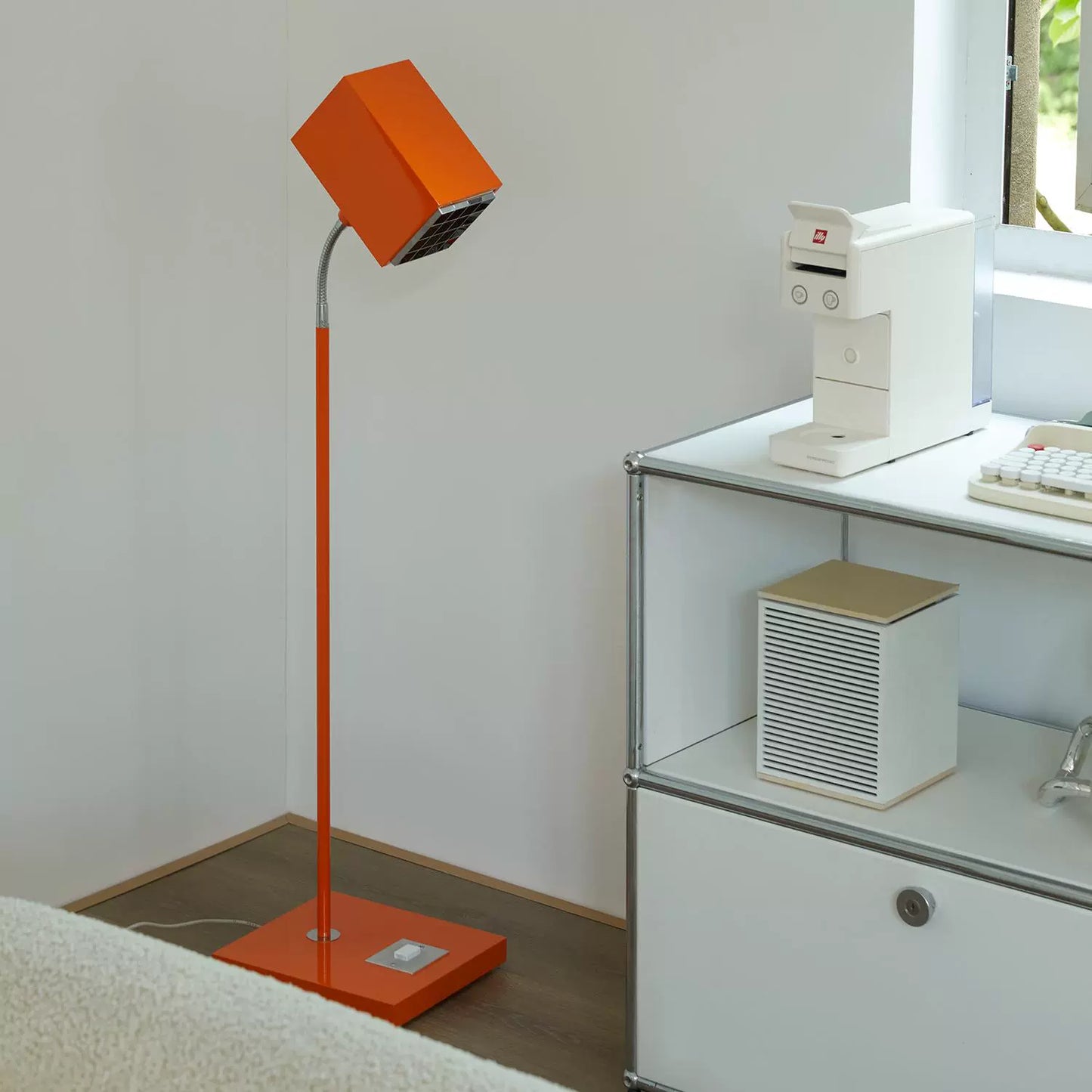 Mittelalterliche Bauhaus-Stehlampe, kreatives Schlafzimmer, Umgebungslicht, Wohnzimmer, High-End-Licht, luxuriöse Schreibtischlampe, Dekoration 