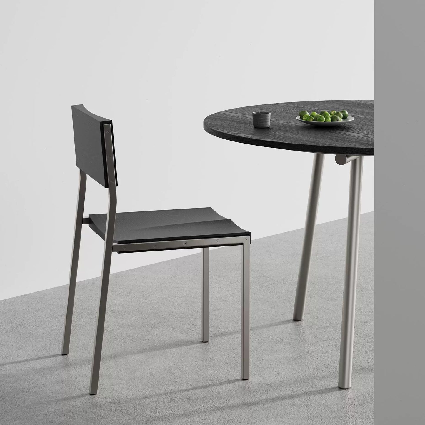 Mittelalterlicher minimalistischer Esszimmerstuhl, Haushalts-Massivholz-Designer, moderner High-End-Leicht-Luxus-Wabi-Sabi-Wind-Rückenlehnenstuhl 