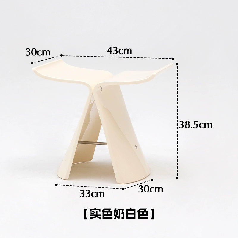 Schmetterlingshocker mittelalterlicher Designer niedriger Hocker kreativer Schuhwechselhocker dänischer künstlerischer Ankleidehocker 