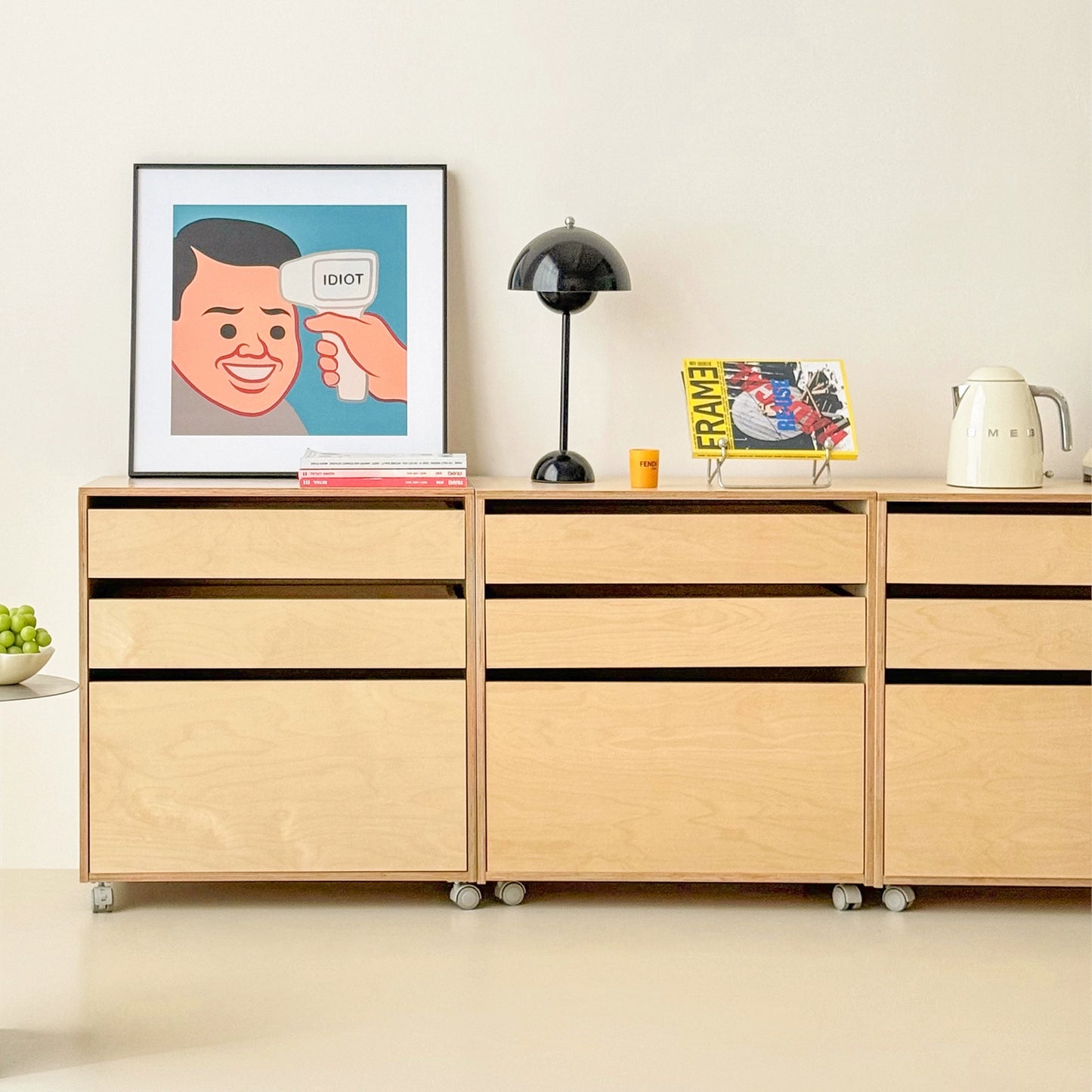 Massivholz-Aufbewahrungsschrank, mobiler Ozeanbrett-Holz-Wind-Aufbewahrungsschrank, mittelalterlicher Schlafzimmer-Nachttisch 