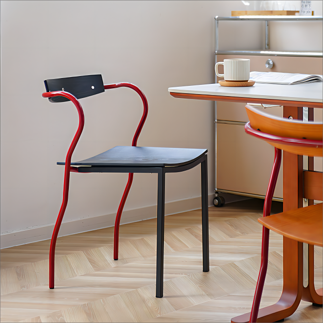 Einfacher Designer-Esszimmerstuhl, mittelalterlicher künstlerischer Stuhl, Schmiedeeisen, Massivholz, Café, Restaurantstuhl, Freizeit 