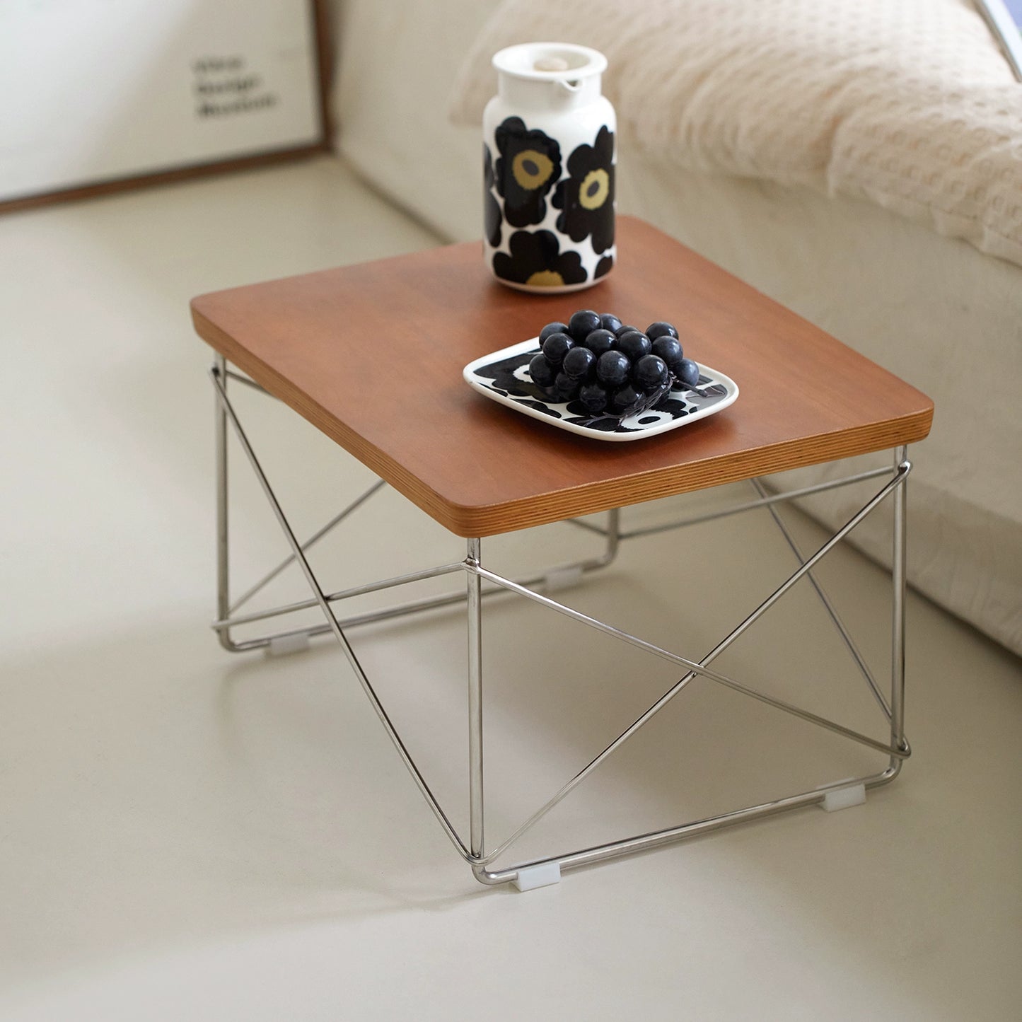 Eames Side Paar Nordic Einfache Ins Stil Kleine Kaffee Tisch Mittelalterlichen Massivholz Kleine Wohnung Bay Fenster Niedriger Tisch 