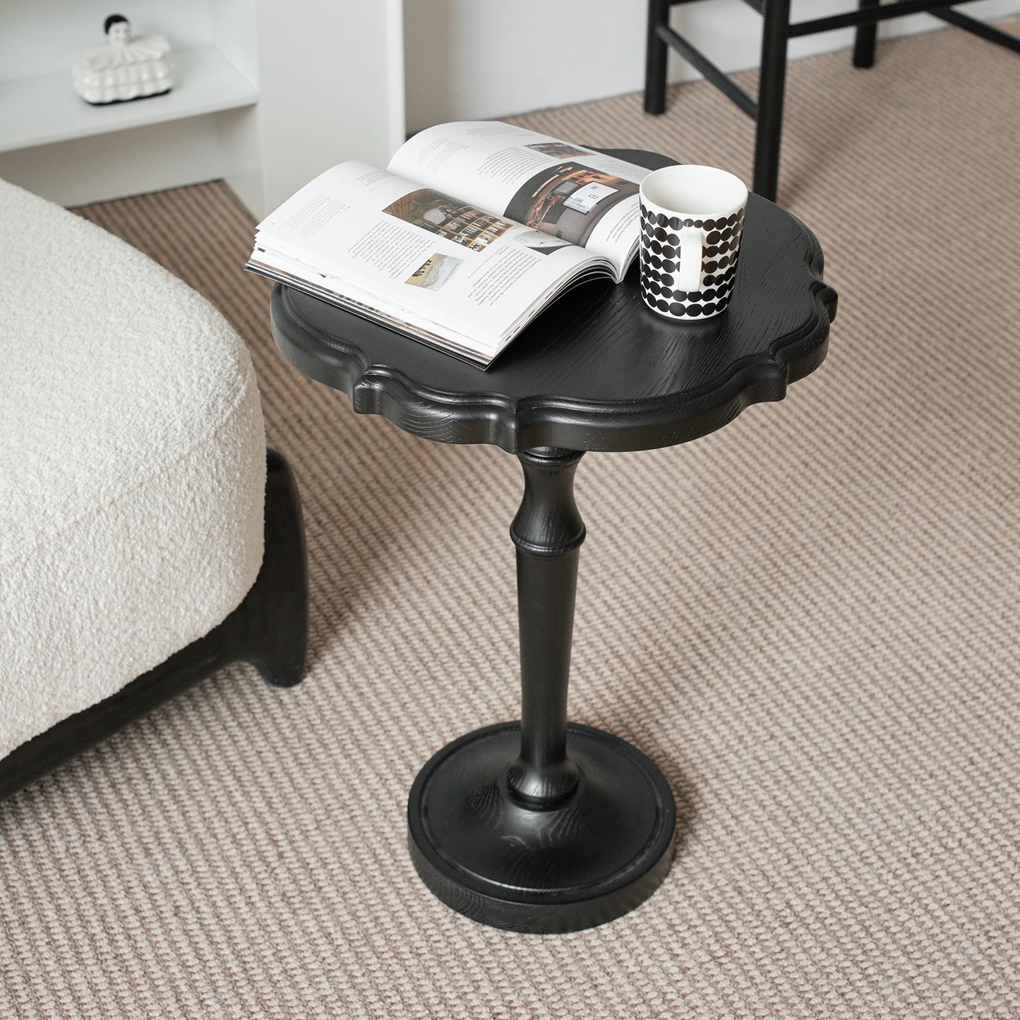 Französischer Retro-Beistelltisch, Couchtisch aus Massivholz, leichter Luxus, High Sense, Ins Popular, kleiner runder Tisch, Ecktisch für Zuhause, Sofa 