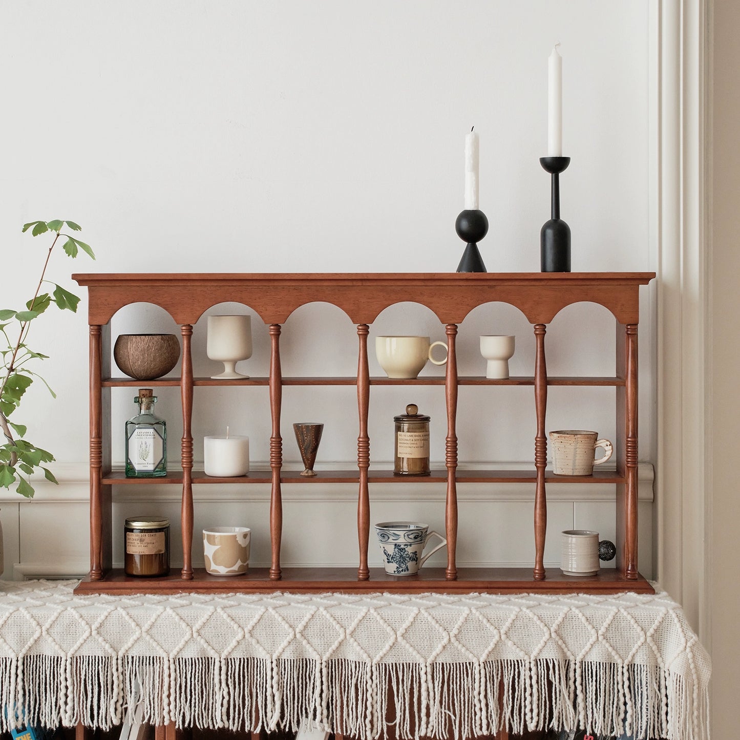 Mittelalterliches Regal zum Aufhängen an der Wand, Retro-französisches Desktop-Aufbewahrungsregal, Massivholz, Kaffeetassenhalter, Wanddekoration 