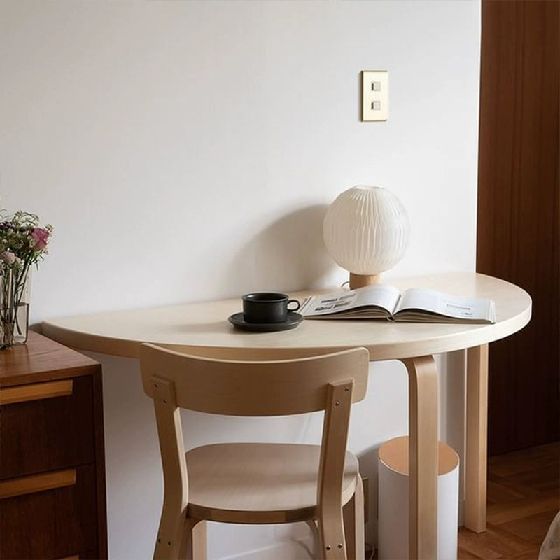 Mittelalterlicher Esstisch aus Massivholz, quadratischer Esstisch im Ins-Stil, einfacher Büroschreibtisch, Haushalt, kleine Wohnung 