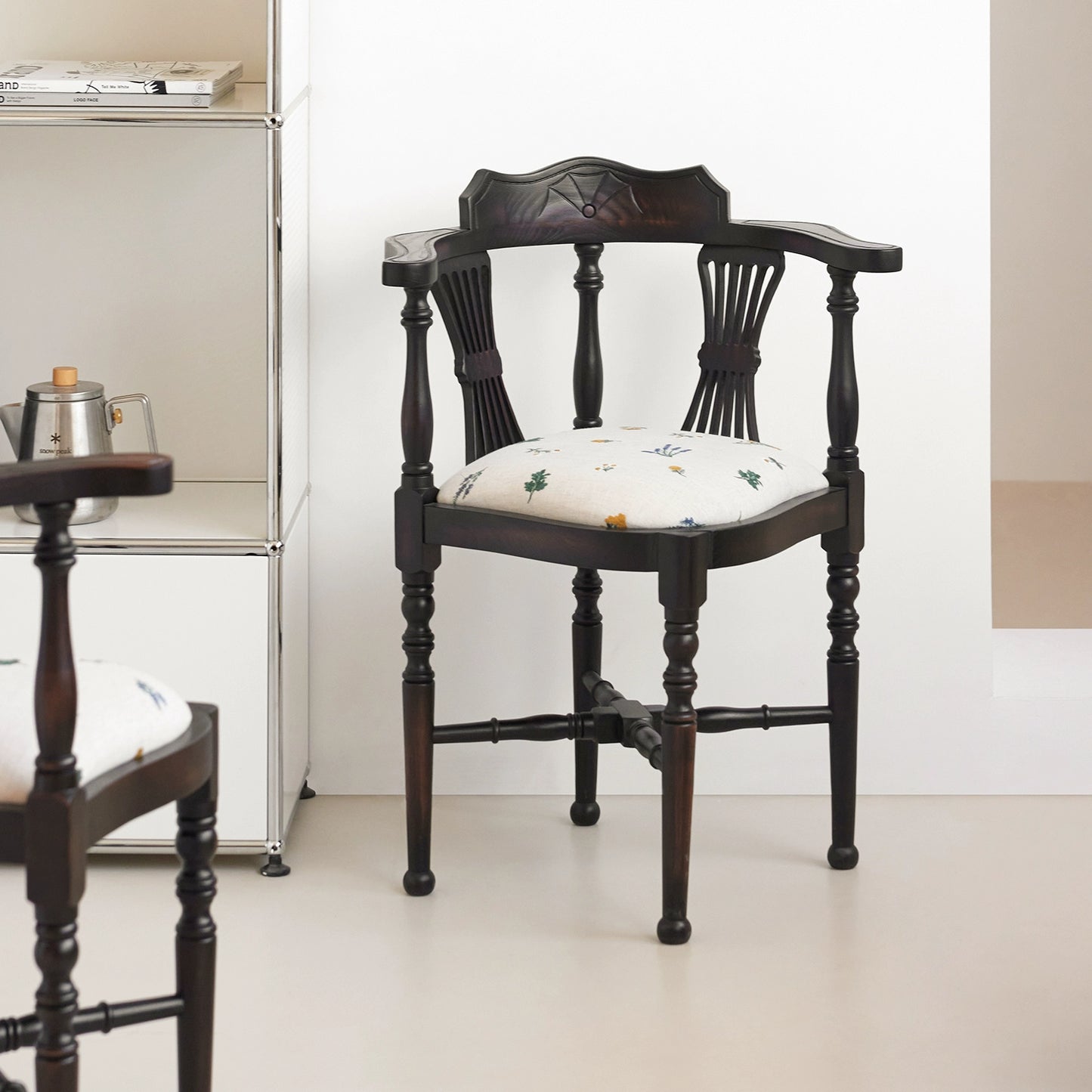 Mittelalterlicher Esszimmerstuhl Designer Massivholz Rückenlehne Stuhl Kreativer High-End Master Teestuhl Wabi 