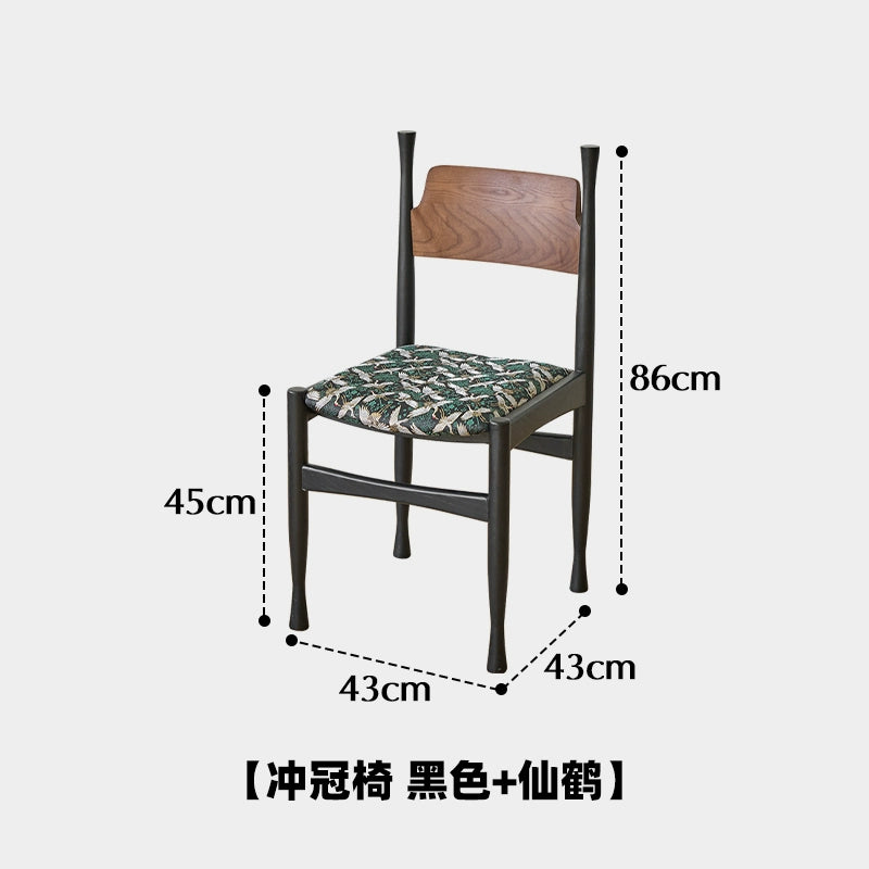 Mittelalterlicher Esszimmerstuhl aus Massivholz, bestickter Stuhl mit weicher Tasche, französischer Retro-Esszimmerstuhl für Cafés, Stuhl mit nordischer Rückenlehne 