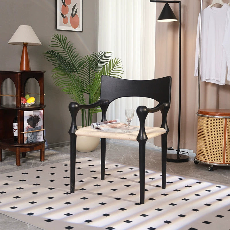 Französischer gewebter Esszimmerstuhl, mittelalterlicher Designer-Künstlerstuhl, kreativer Master-Stuhl mit Armlehne 