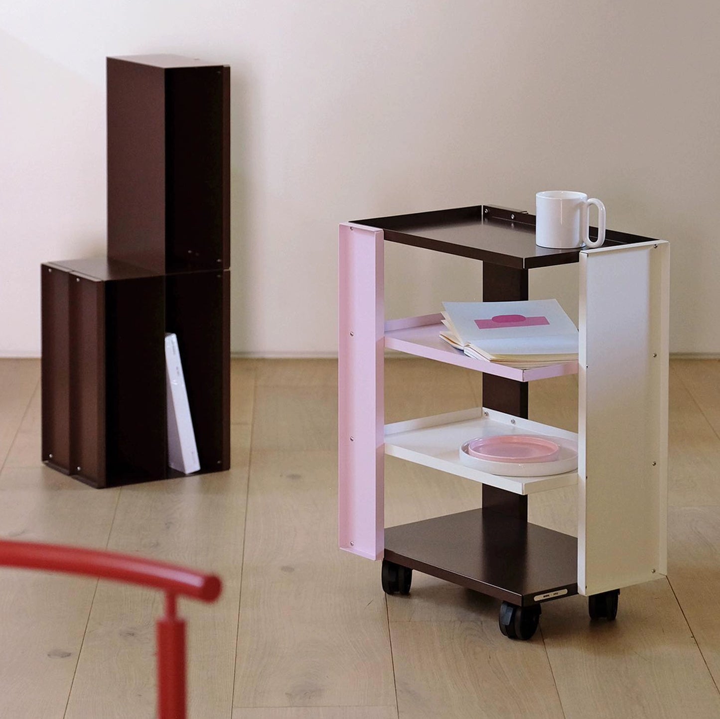 Mobiler Trolley-Rack Schmiedeeisen Sofa Beistelltisch Moderner einfacher Nachttisch Kleiner Couchtisch Leichter Luxus 