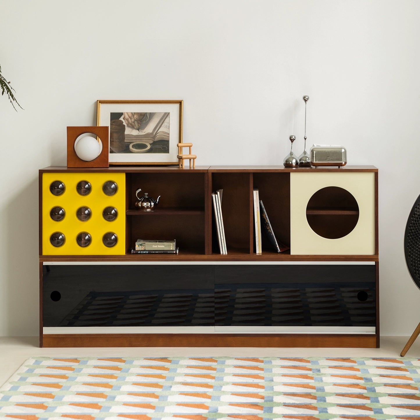 Mittelalterlicher Massivholz-Lagerschrank, Designer, kreativer Sofa-Seitenschrank, Marine-Board, leichter Luxus-Nachttisch 