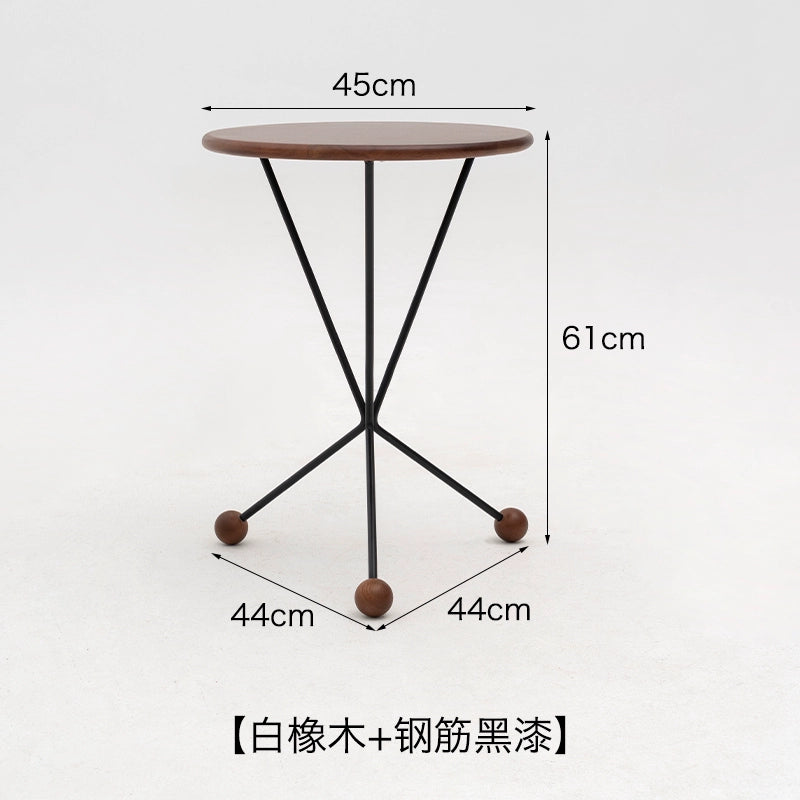 Kreativer Couchtisch aus Massivholz, kleiner Balkontisch für Wohnungen, kleiner runder Tisch, leichter Luxus, minimalistischer Designer-Beistelltisch im Ins-Stil 