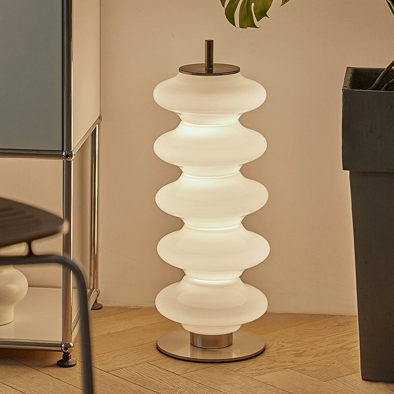 Italienische Designer Moderne Licht Luxus Dekorative Schreibtisch Lampe Wohnzimmer Studie Einfache Zucker Kürbis Stehlampe 